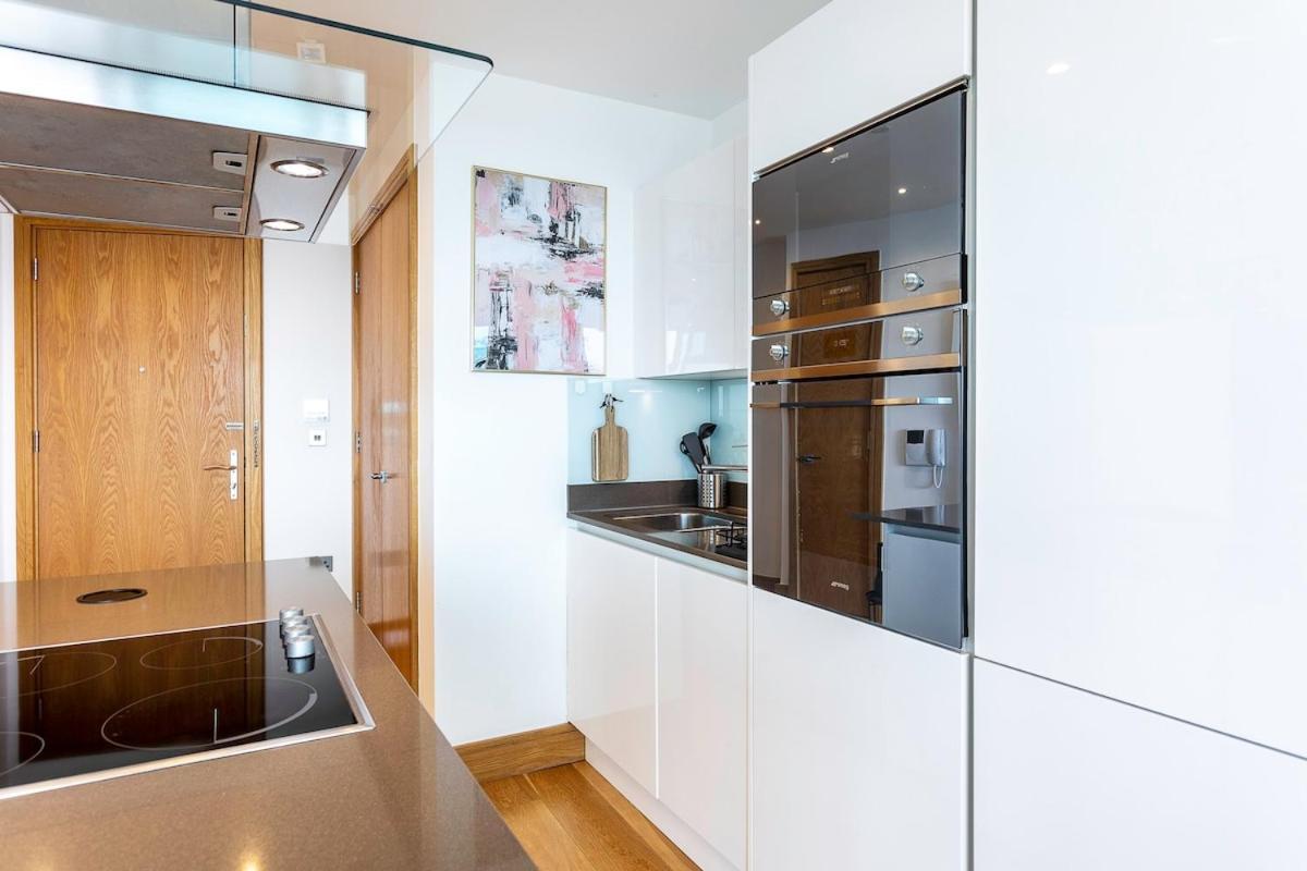 Prestige Panoramic Balcony * Londra