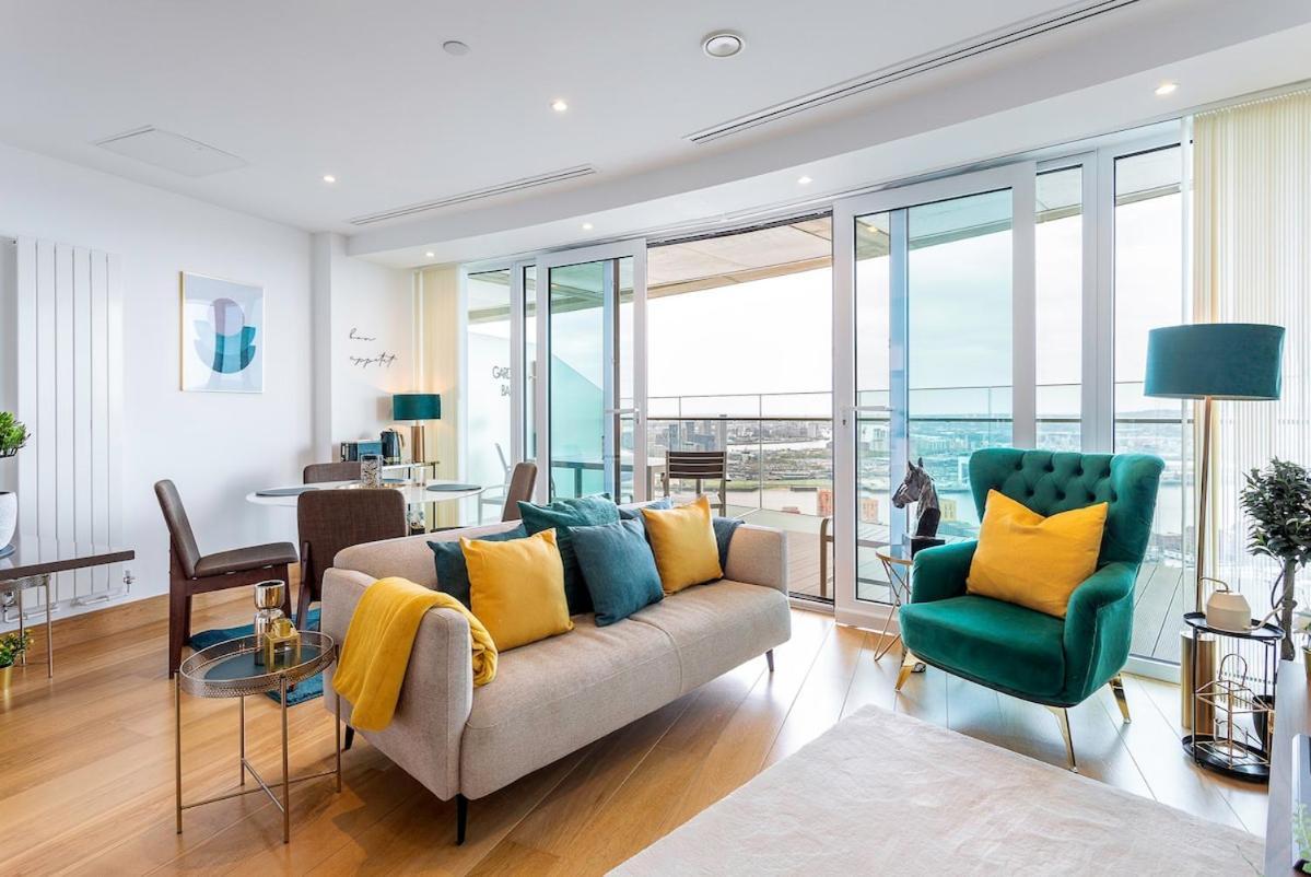 Prestige Panoramic Balcony *